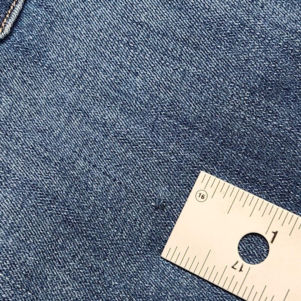 Levis Jeans Womens 29 Blue Mid Rise Straight Crop Stretch Denim Measure 33X25 - Picture 10 of 16